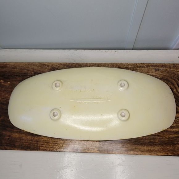 Autumn Maple Leaf Ceramic Tray Signed R. Hudson Mar 77 Holland Mold - Picture 7 of 8